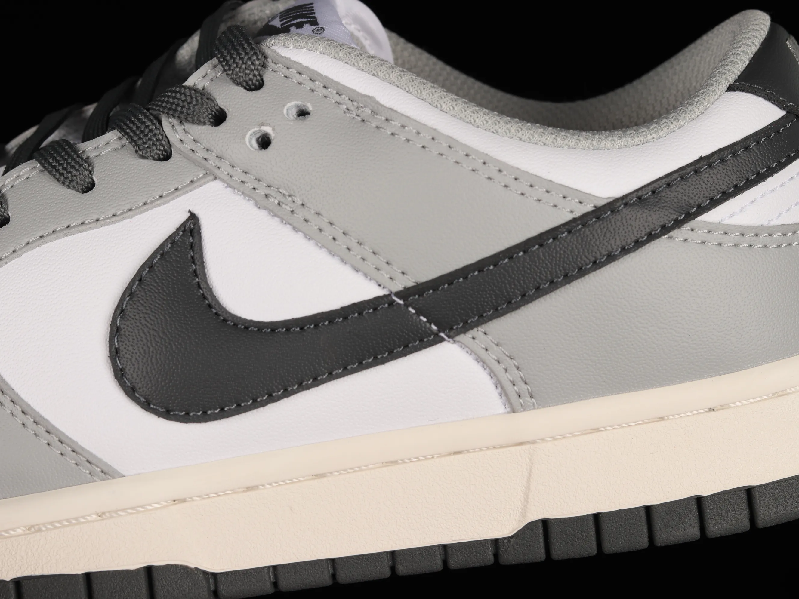 All categories Nk SB Dunk series Nk SB Dunk Low low-top sneakers F version special price Nk Dunk Low "Light Smoke Grey" white gray SB low-top sports and leisure sneakers DD1503-117